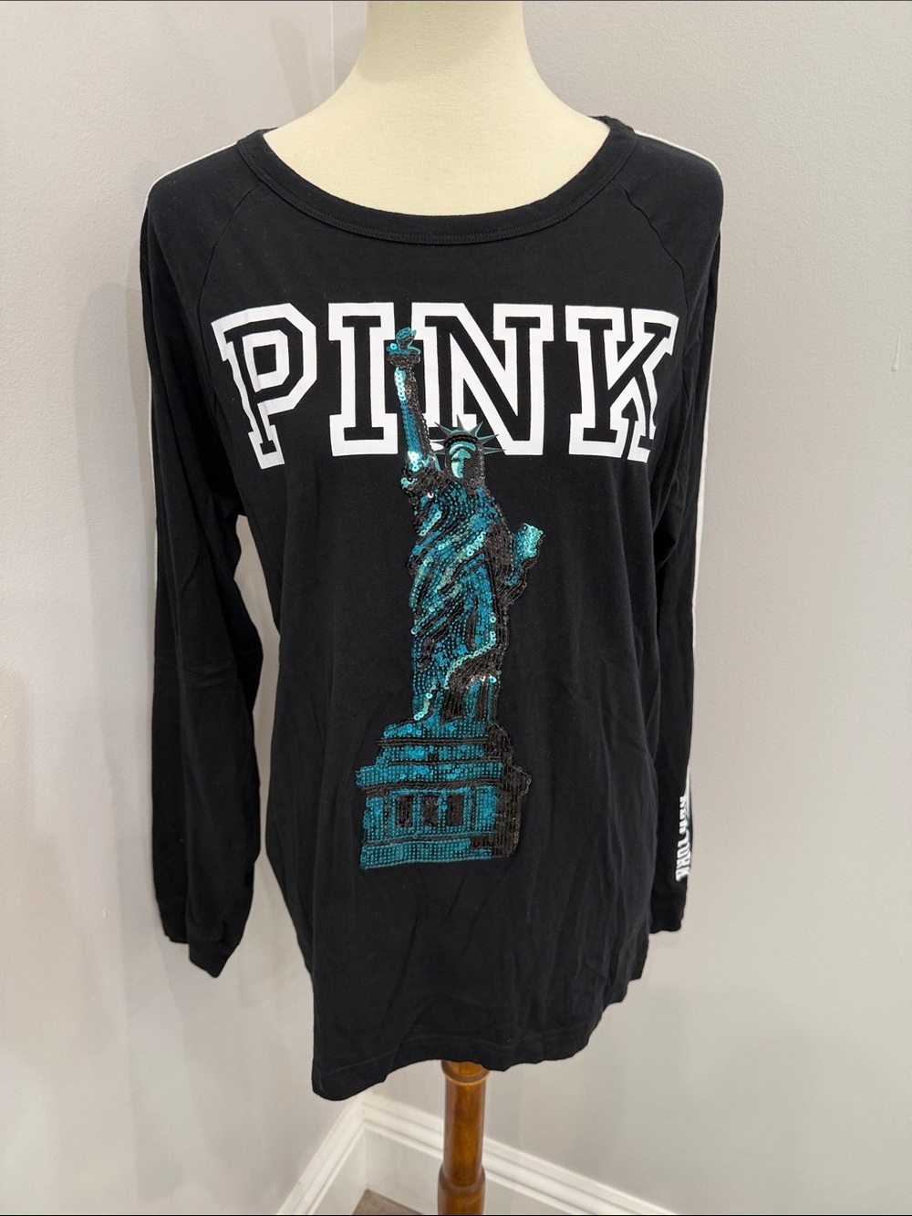 PINK Victoria's Secret Black Long-Sleeve Tee with Teal Sequin Statue Graphic